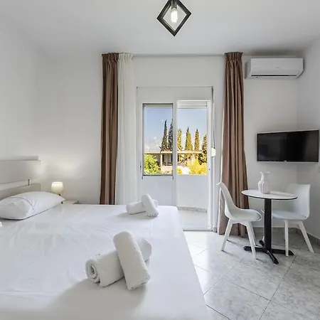 Apartment Amazing With Free Parking Golem