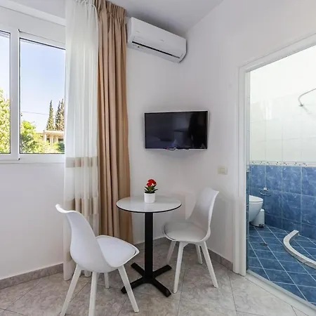 Apartment Amazing With Free Parking Golem Golem (Tirana)