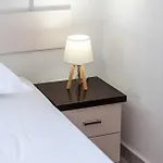 Appartamento Amazing With Free Parking By Pikhost Golem (Tirana)
