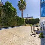 Amazing With Free Parking By Pikhost Appartamento *