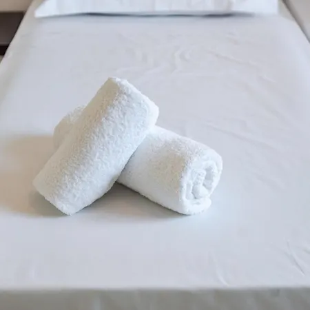 Amazing With Free Parking 골렘