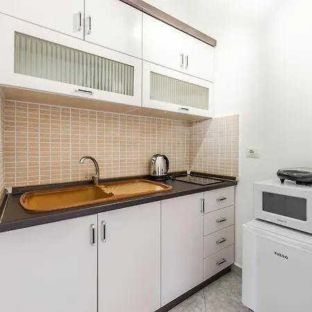 Daire Amazing With Free Parking By Pikhost Golem (Tirana)