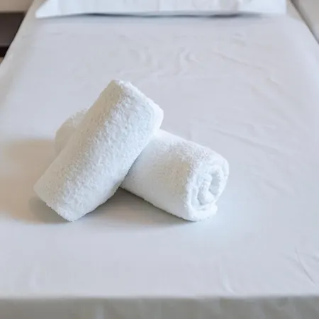 Amazing With Free Parking By Pikhost Appartement *