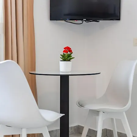 Apartamento Amazing With Free Parking By Pikhost